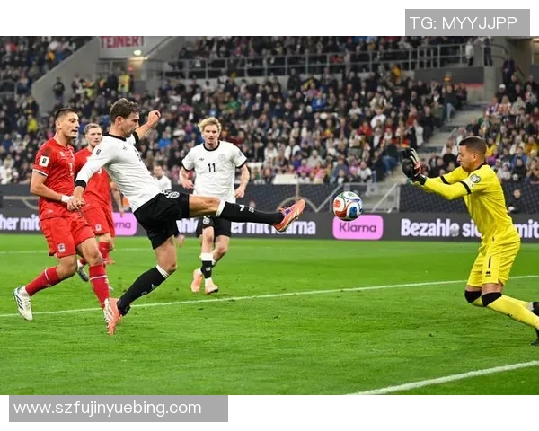 莱拉与雅凯的巅峰对决谁能笑到最后揭开胜负之谜 莱拉与雅凯的巅峰对决谁能笑到最后揭开胜负之谜