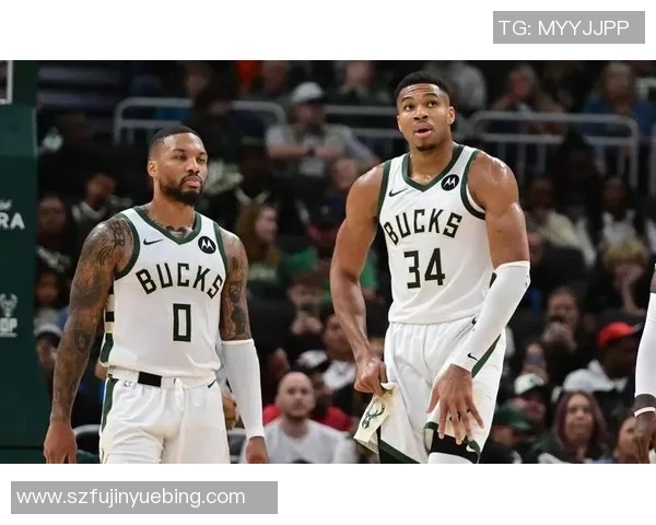 热火与雄鹿第五场激战回顾球员表现与战术分析全景呈现