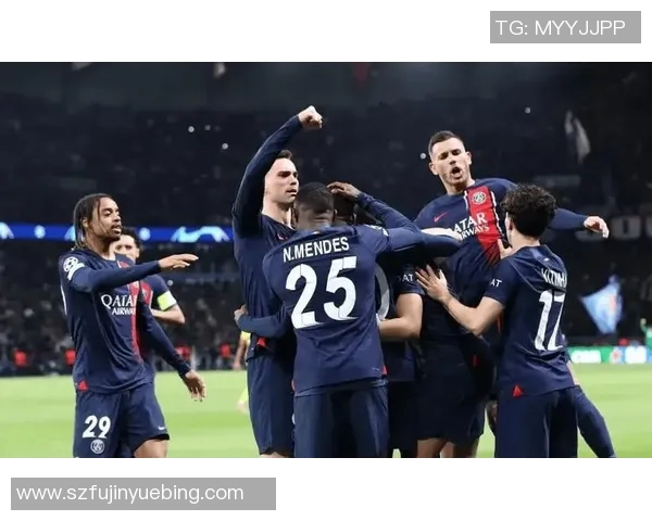 欧冠激战巴黎圣日耳曼对阵伊斯坦布尔球队的精彩对决分析