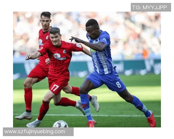 海登海默与柏林的激烈对决揭示足球战术与团队精神的完美结合 海登海默与柏林的激烈对决揭示足球战术与团队精神的完美结合