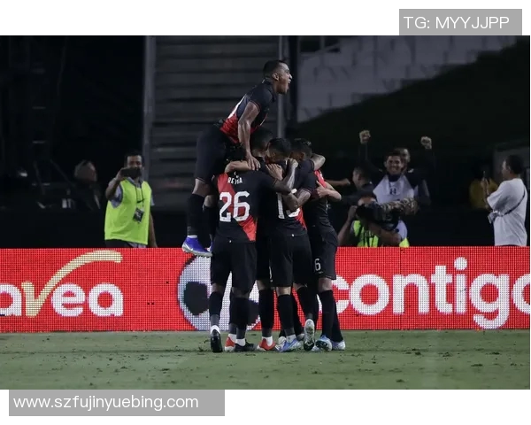 荷兰与秘鲁足球友谊赛精彩回顾及赛后分析