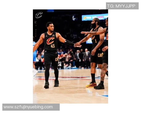 2017年NBA骑士与雷霆对决回顾:明星球员的精彩表现与比赛亮点分析