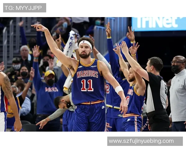 勇士队与活塞队在2015至2016赛季的精彩对决回顾与分析 勇士队与活塞队在2015至2016赛季的精彩对决回顾与分析