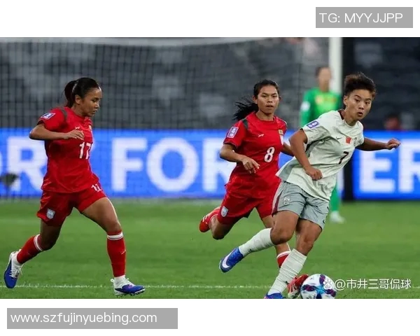 南非女足与安哥拉女足激战正酣谁将赢得非洲女子足球赛的荣耀